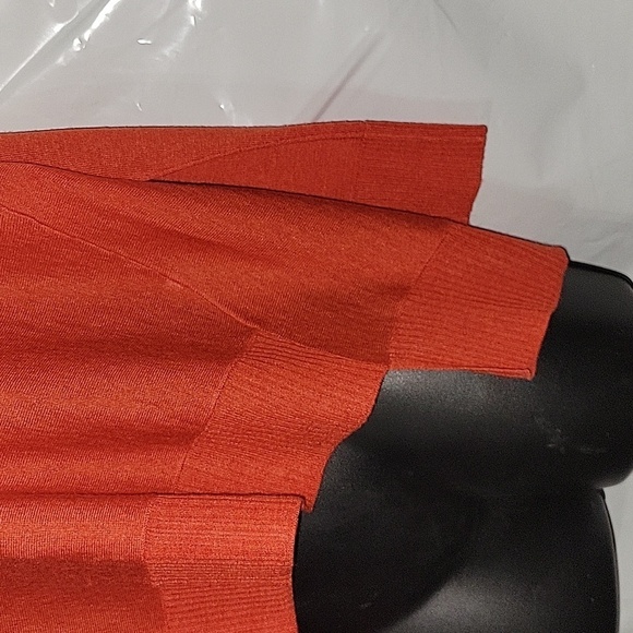 EILEEN FISHER Designer Boxy Long Sleeve Sweater Blouse Top Breathable TP Red - Picture 2 of 8